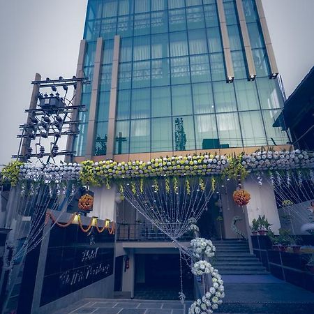 Hotel Welkin Residency Tezpur Exterior foto