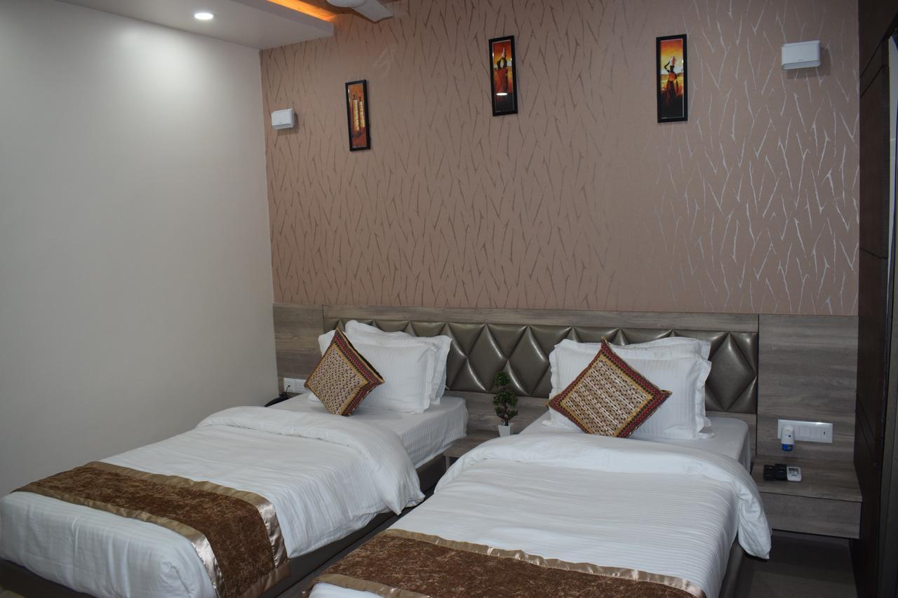 Hotel Welkin Residency Tezpur Exterior foto