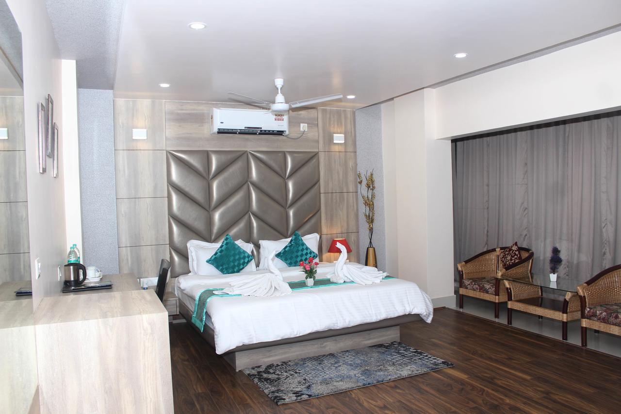 Hotel Welkin Residency Tezpur Exterior foto